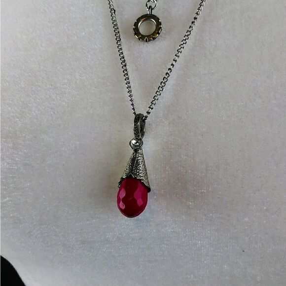 Necklace and earrings set  - Picture 2 of 7